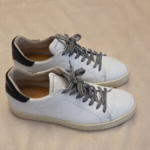 VGUC Men's Dune London White and Black Leather Sneakers, Size 10